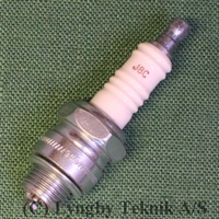 T�ndr�r Champion J8C